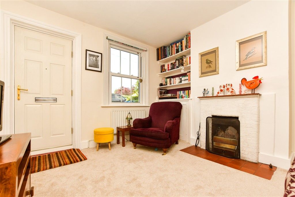 Property photo 1 of 8 Lounge/Diner