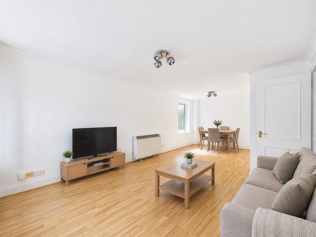 Property photo 2 of 34 French Apartment - Lounge 2.Png