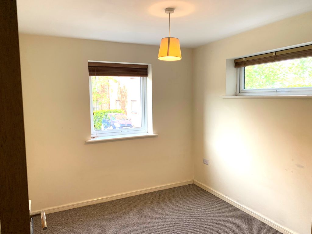 Property photo 3 of 5
