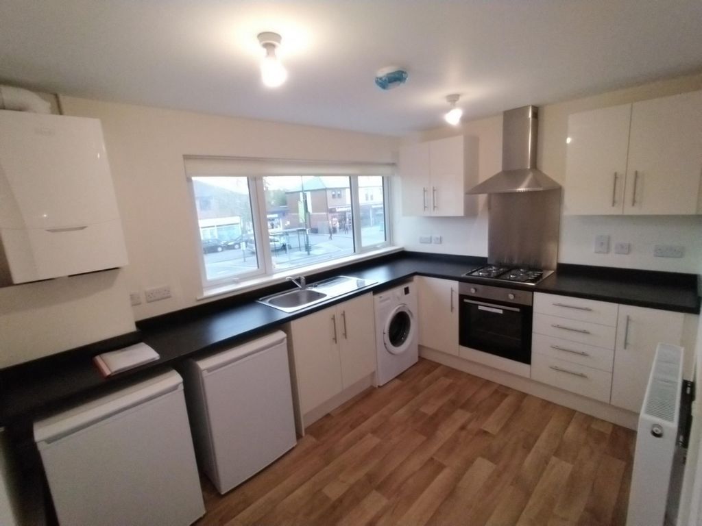 Property photo 1 of 11 (Main)