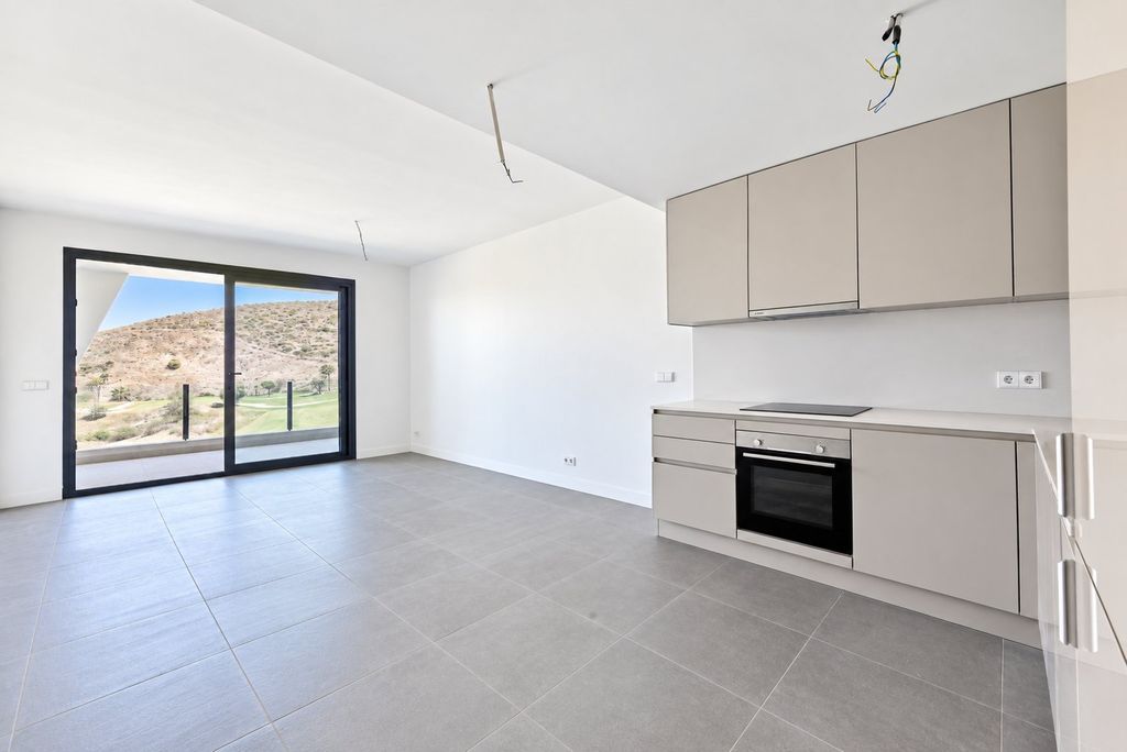 Property photo 2 of 34