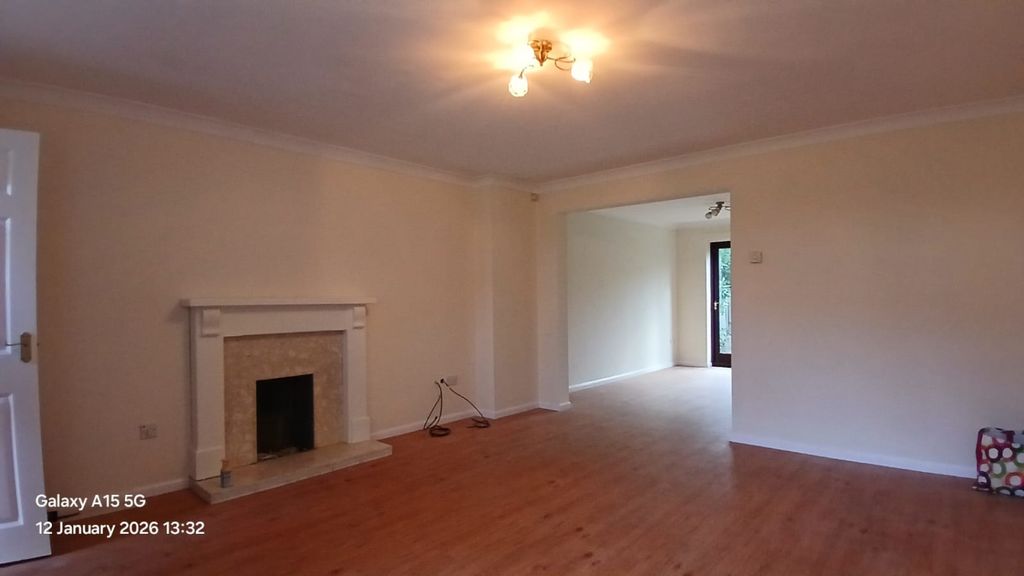 Property photo 2 of 8 Whatsapp Image 2026-01-12 At 15.22.09 (1)