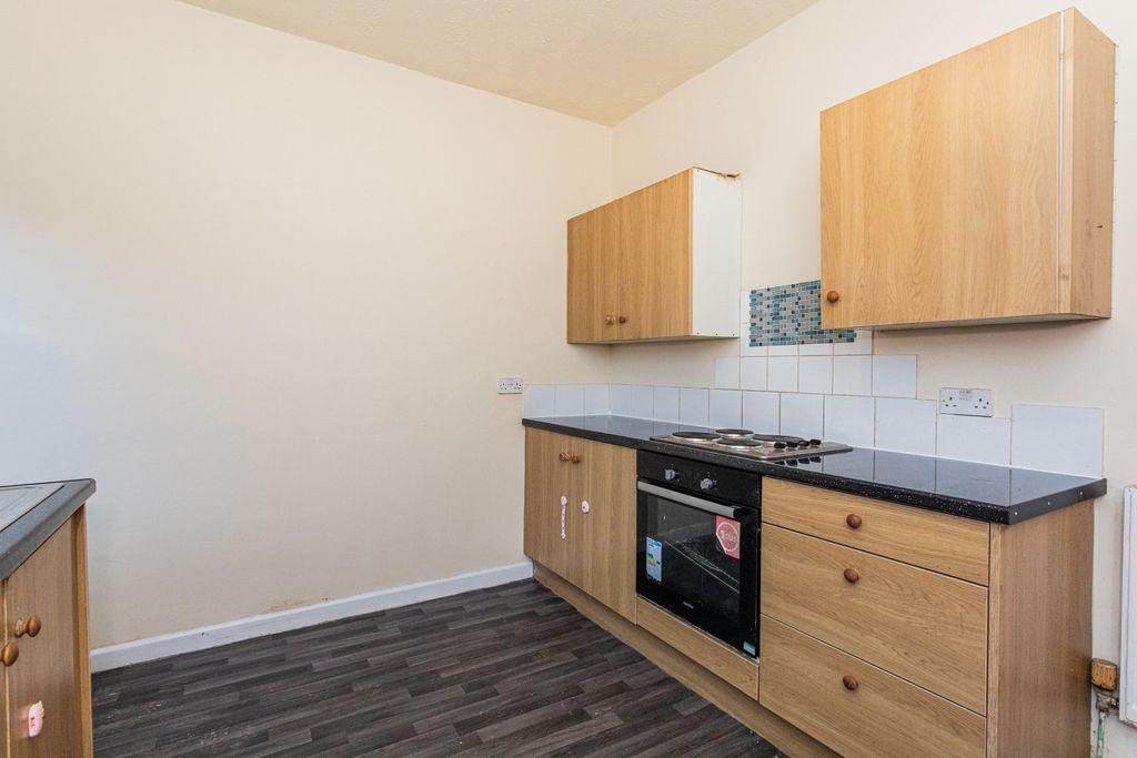 Property photo 3 of 15 Picture No. 07