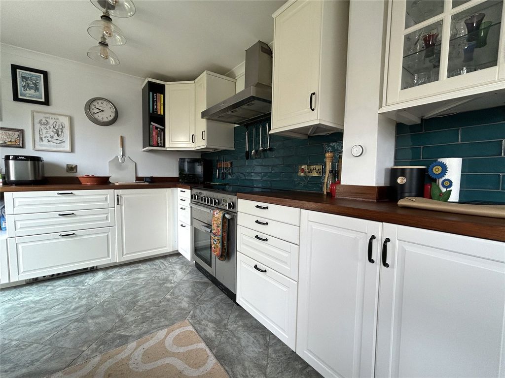 Property photo 3 of 29 Picture No. 03