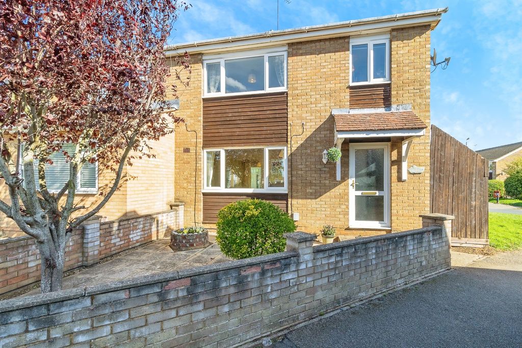 Property photo 1 of 17