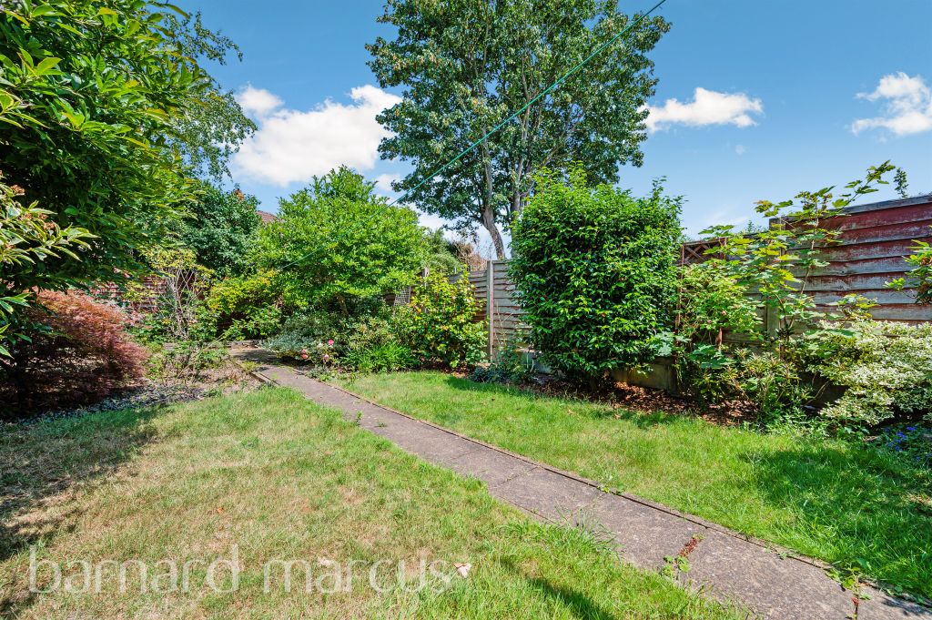 Property photo 2 of 11