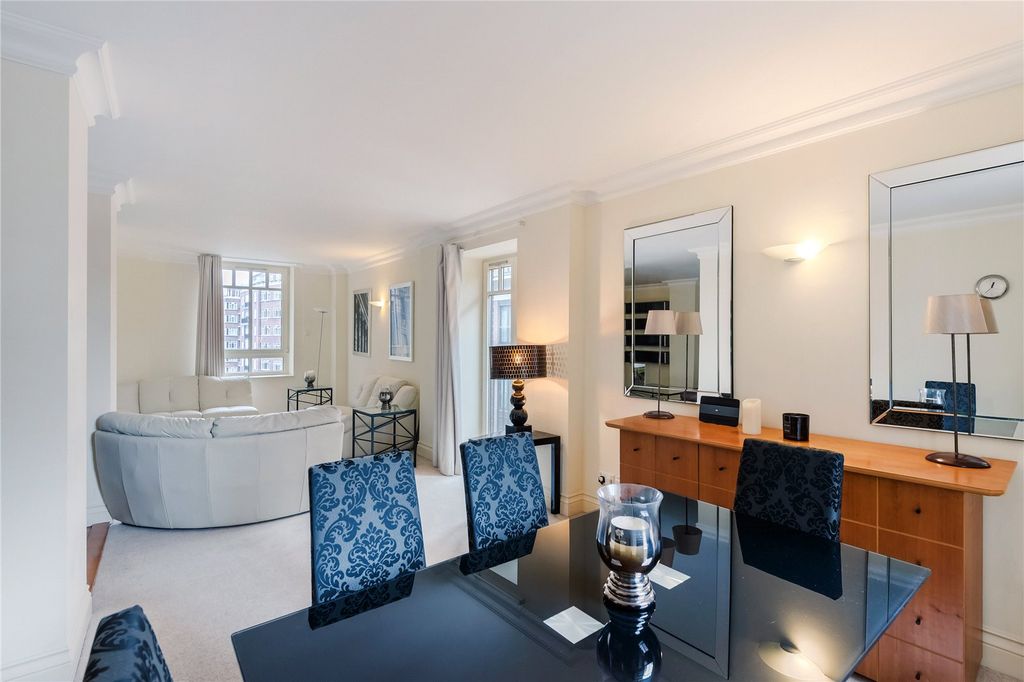 Property photo 1 of 15 Reception
