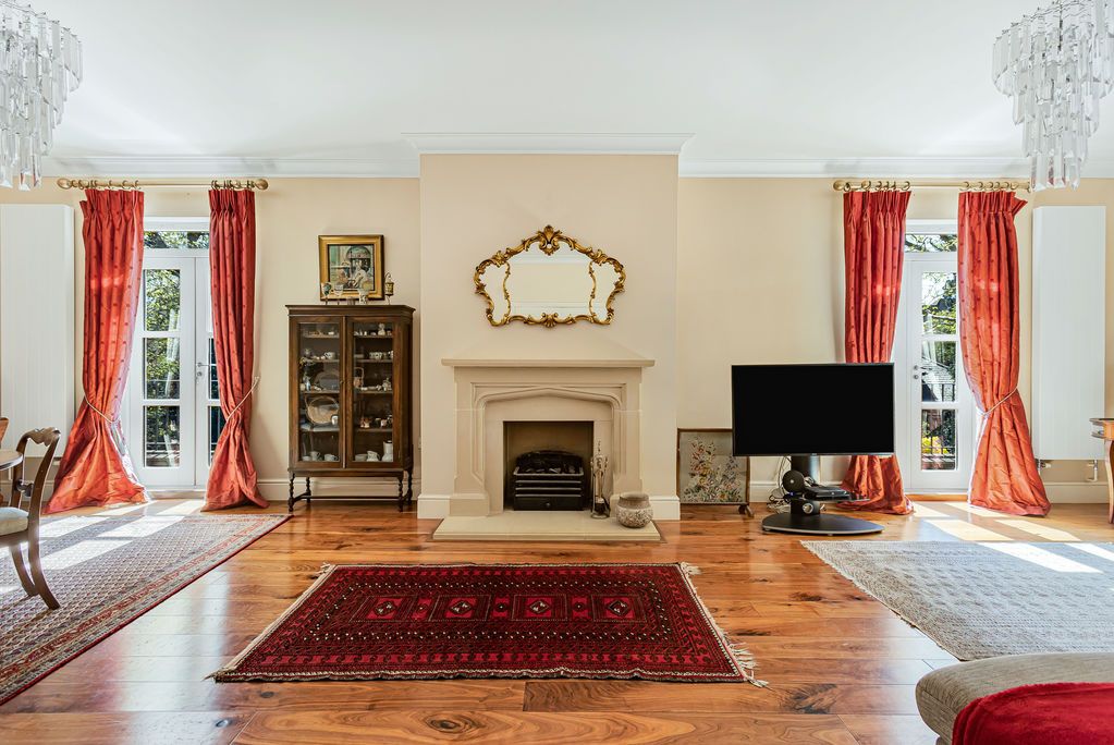 Additional image 7 of 6 bed detached house for saleNoahs Court Gardens, Hertford SG13