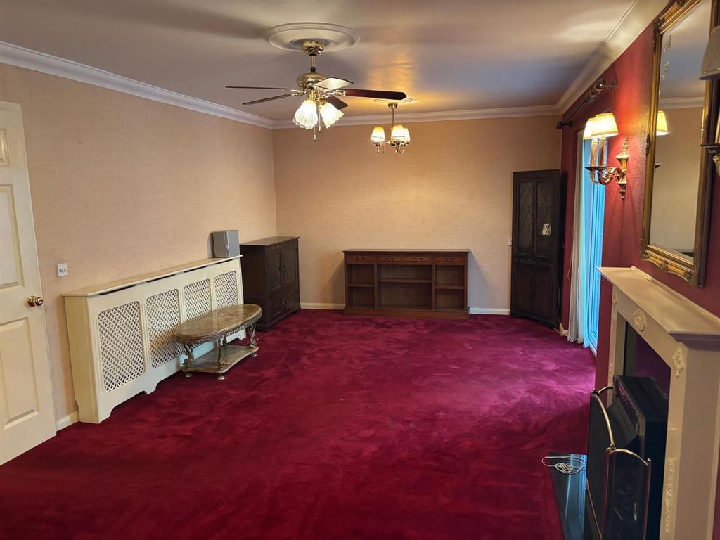 Property photo 3 of 9 99804E7E-8834-4c09-A82F-Abb051d23318.Jpeg