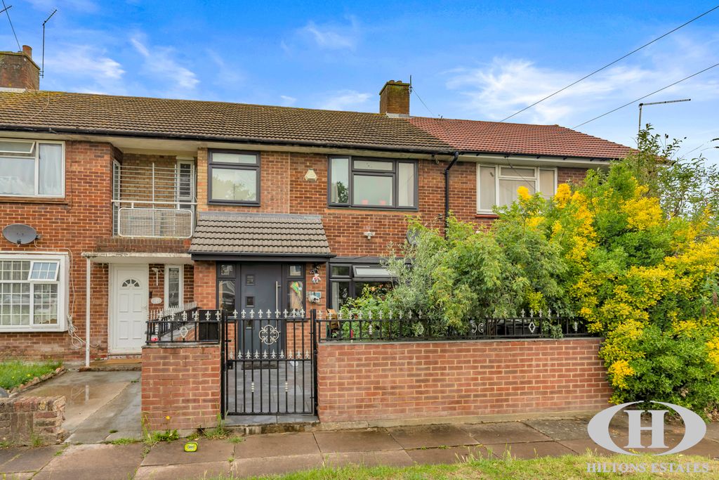 Property photo 1 of 11