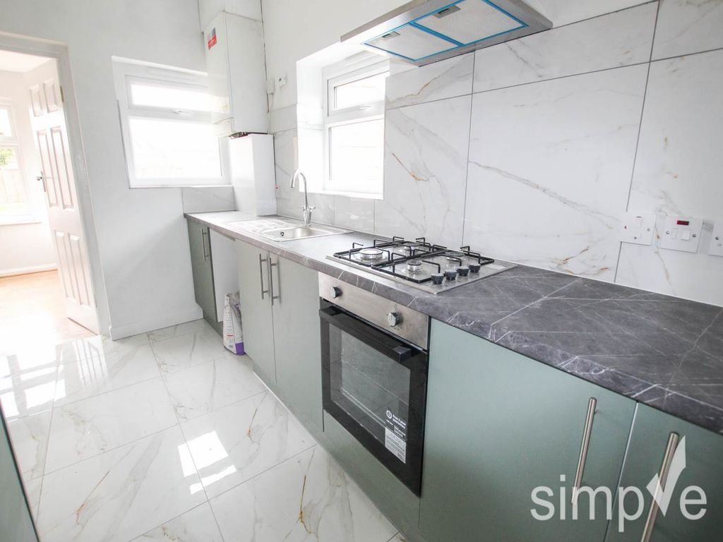 Property photo 3 of 16 Img_0218