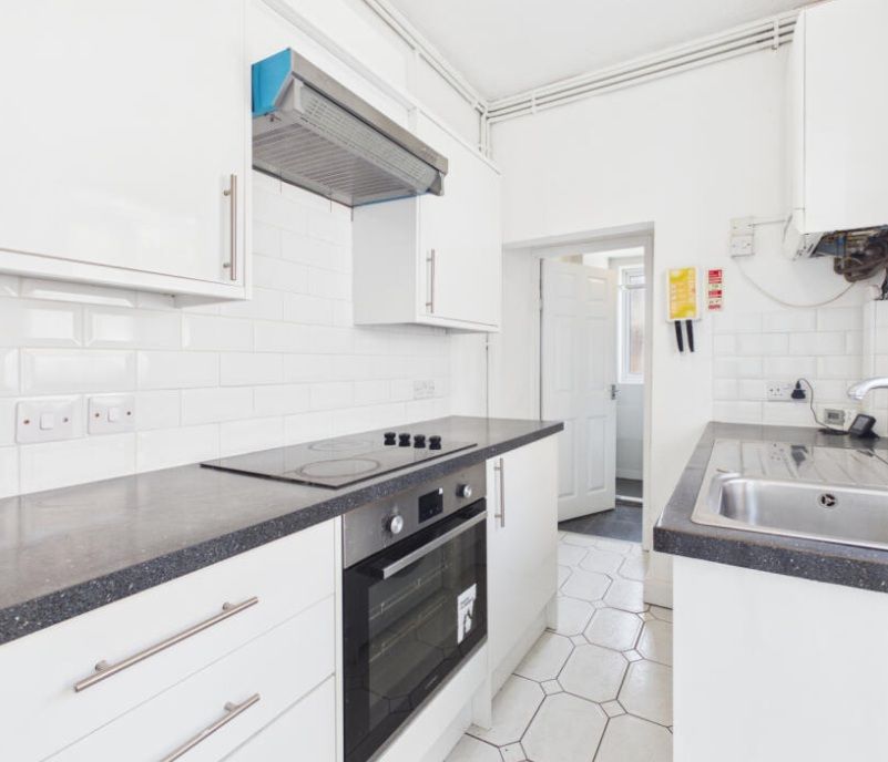 Property photo 2 of 5