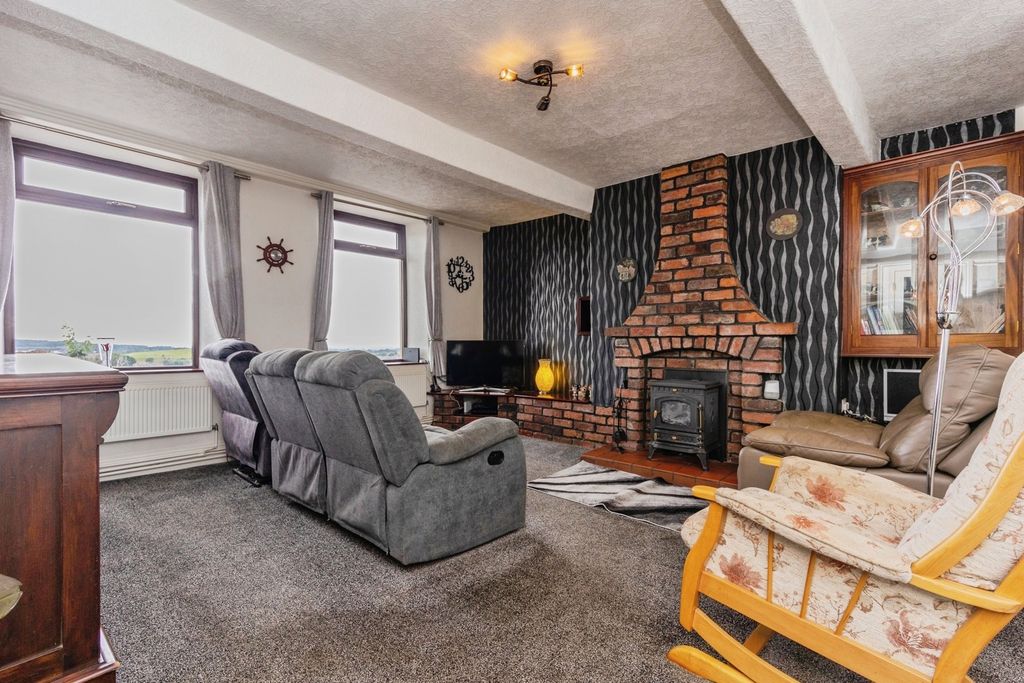 Additional image 13 of 4 bed detached house for saleGrains Road, Shaw, Oldham, Greater Manchester OL2