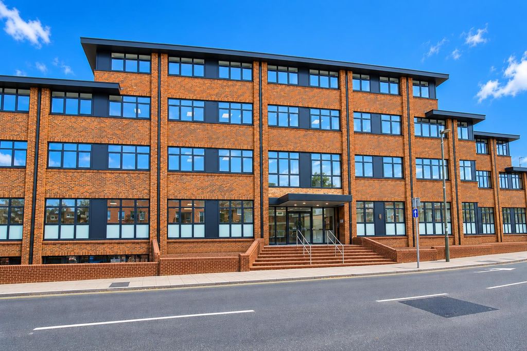 Property photo 1 of 10 3B85B5Df-8c09-45E8-B876-Be43d1705c41.Png