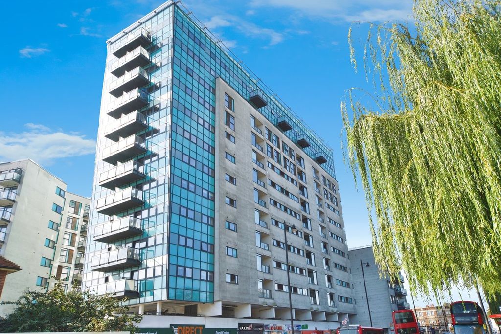 Property photo 1 of 13