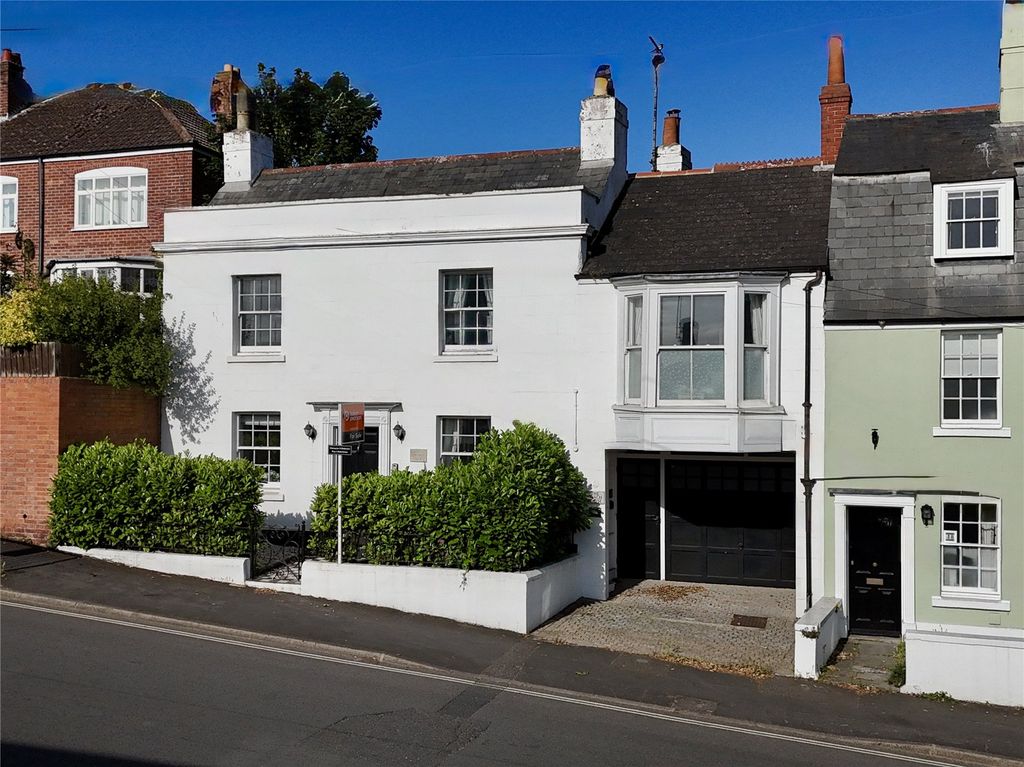 Property photo 1 of 31 Picture No. 40