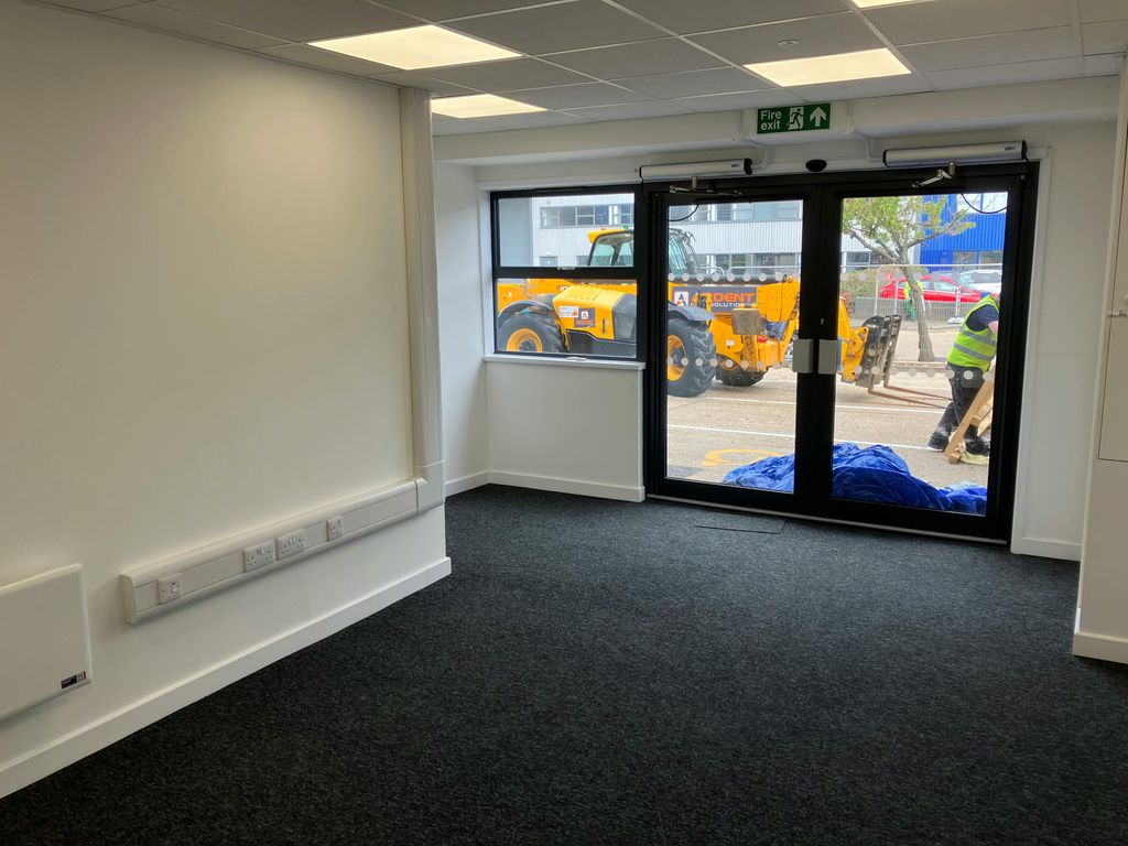 Property photo 3 of 5 Img_0885.Jpg