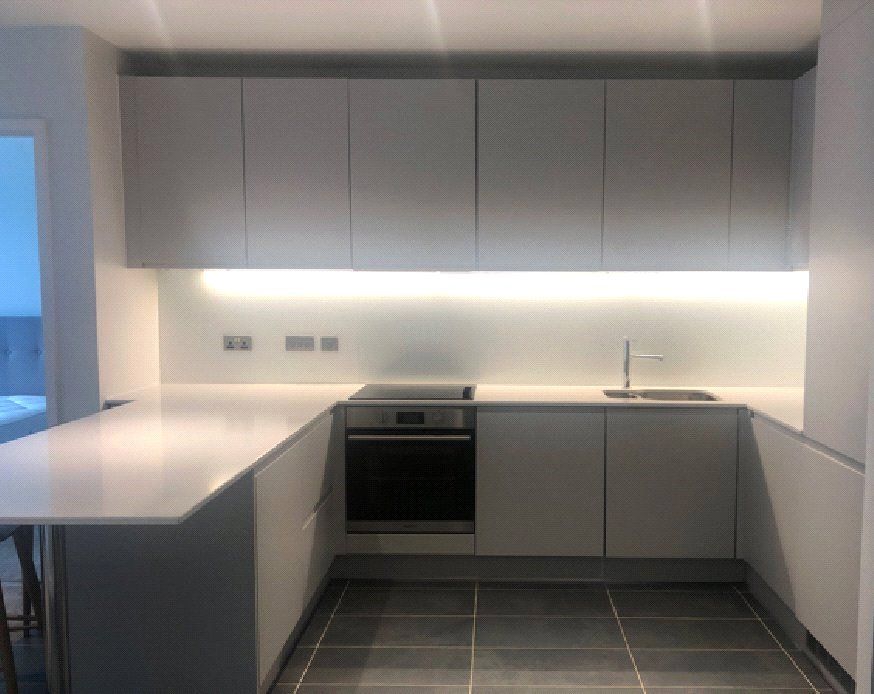Property photo 3 of 14 Kitchen