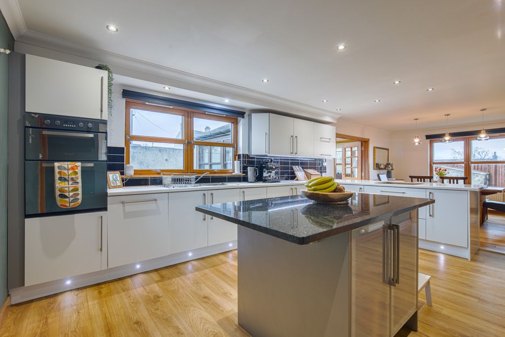 Additional image 4 of 4 bed detached house to rentEarnsheugh Place, Aberdeen AB12