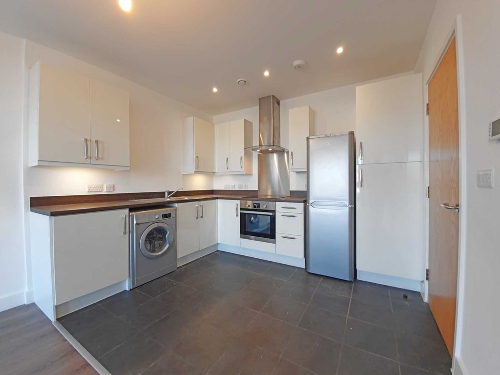 Property photo 3 of 13