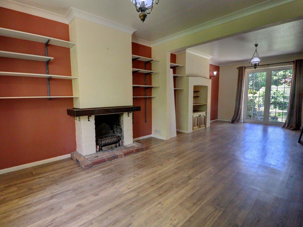 Property photo 2 of 9 Living Area.Jpg