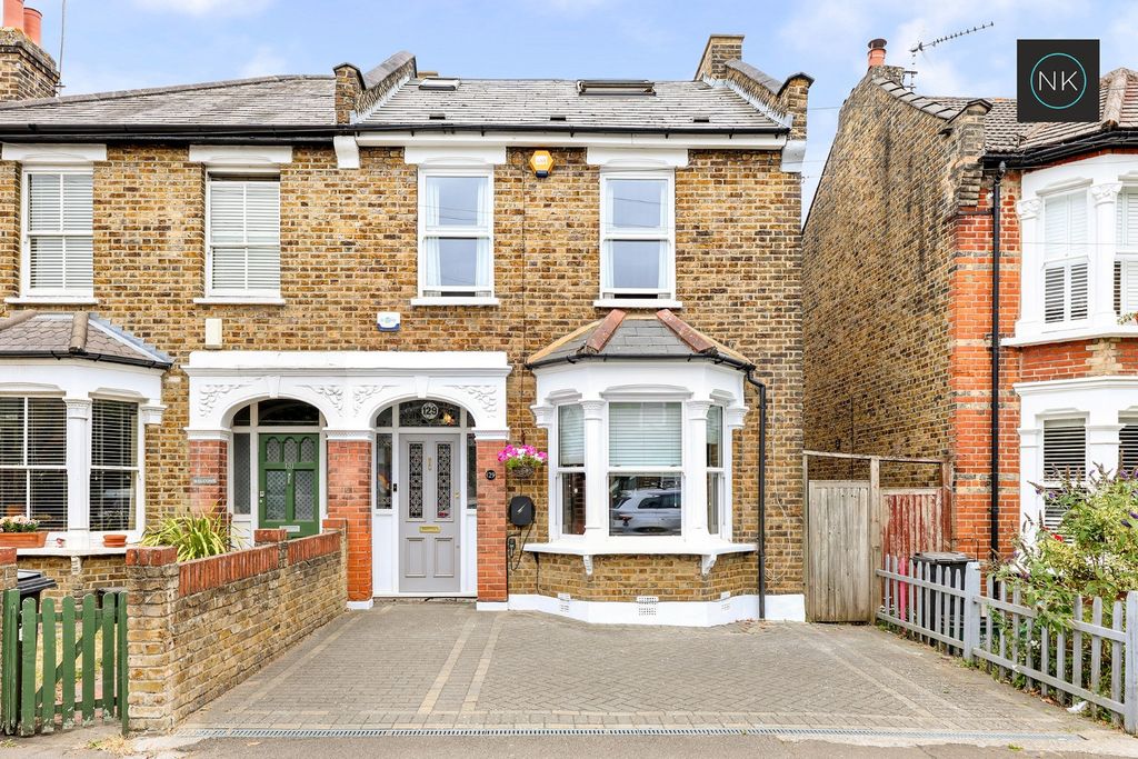 Property photo 1 of 26 5302042
