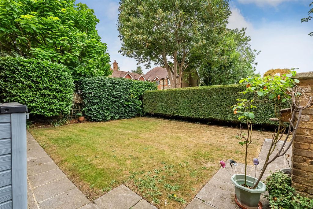 Property photo 2 of 17 3-Portland-House-Mews-11.Jpg