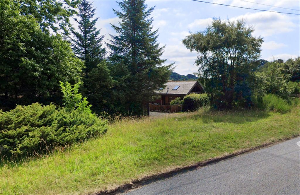 Property photo 1 of 1 Photo 0
