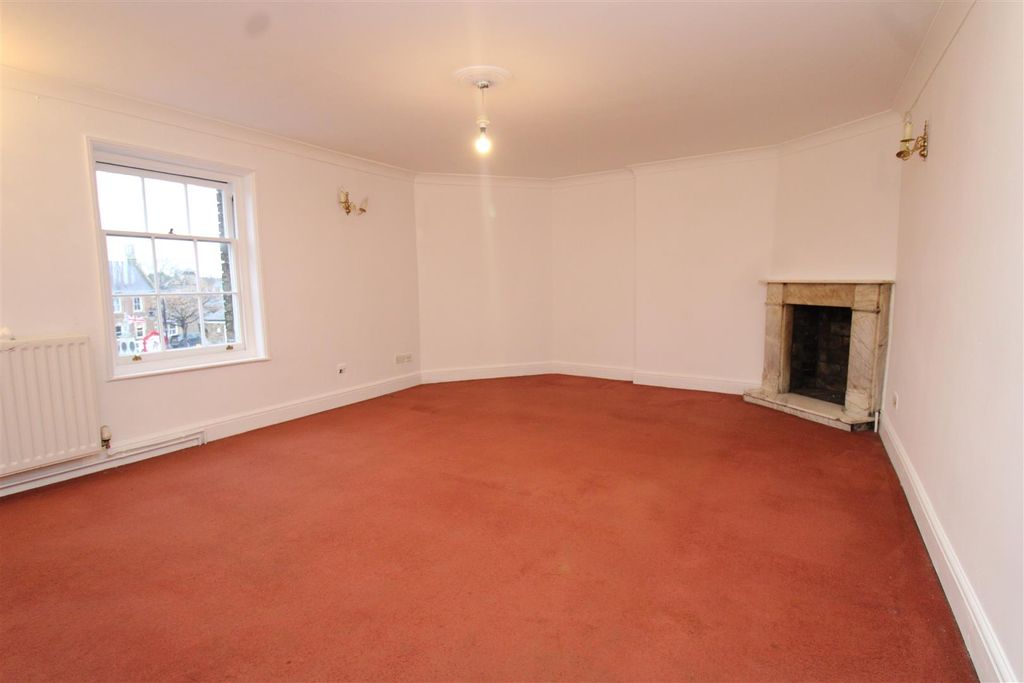 Property photo 3 of 11 Img_2147.Jpg