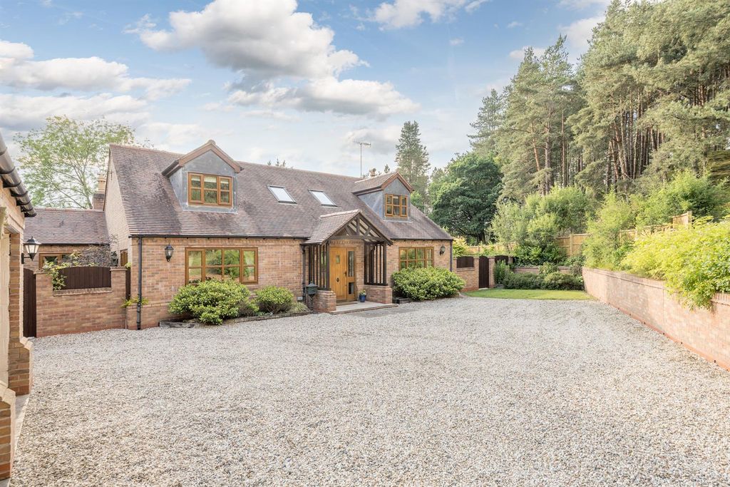 Bon Accord Kingsford Lane Wolverley DY11 4 Bed Detached Bungalow For bon-accord-kingsford-lane-wolverley-dy11-4-bed-detached-bungalow-for