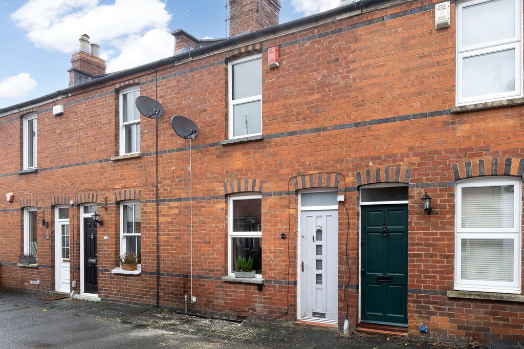 Property photo 1 of 19