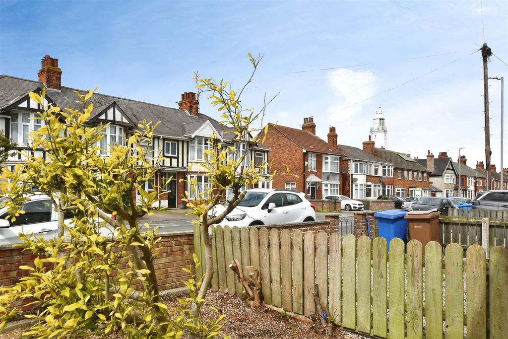 Property photo 2 of 24 76c1B5Dd-Front 20View 20Lighthouse.Jpg