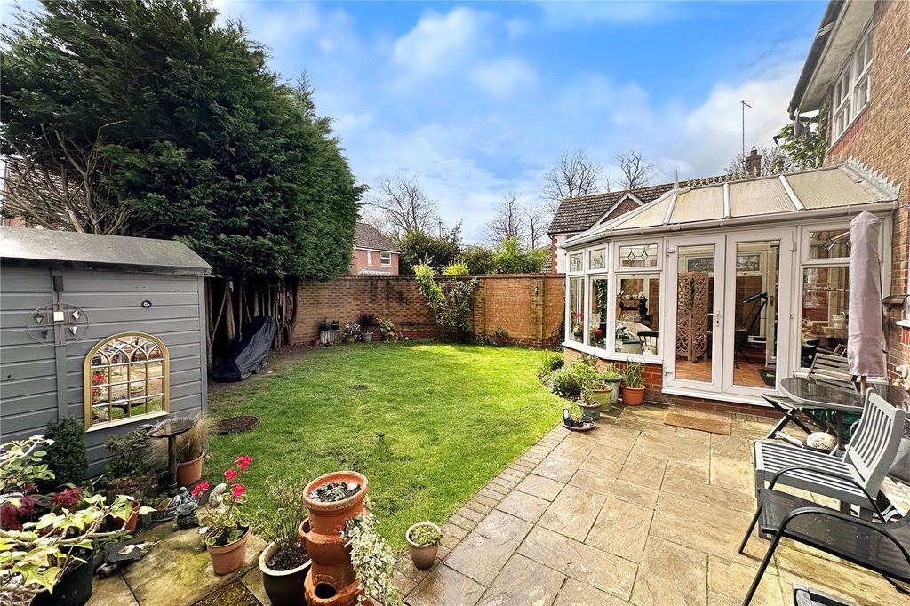 Property photo 2 of 19 Rear Garden
