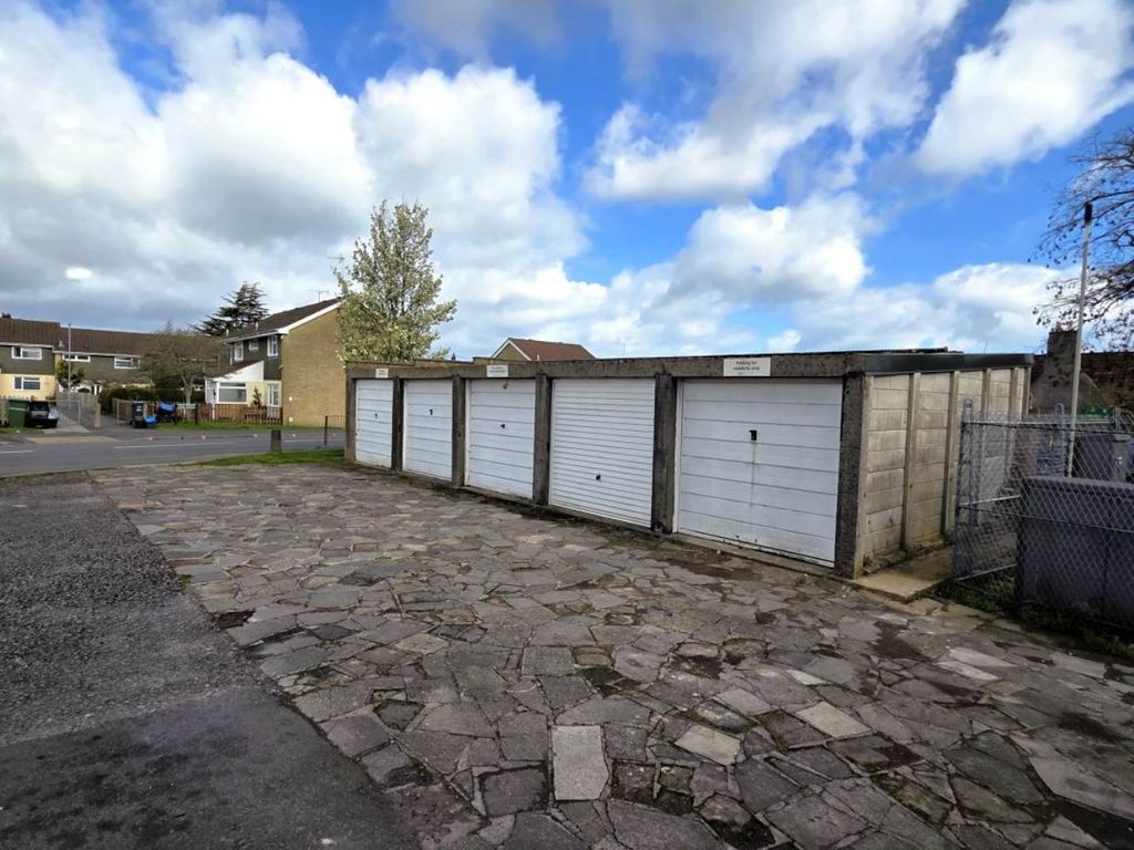 Property photo 2 of 2 2641083_Web_Medium