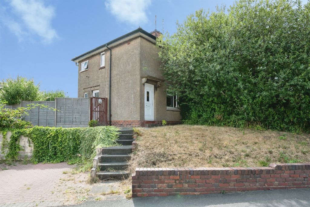 Property photo 1 of 14