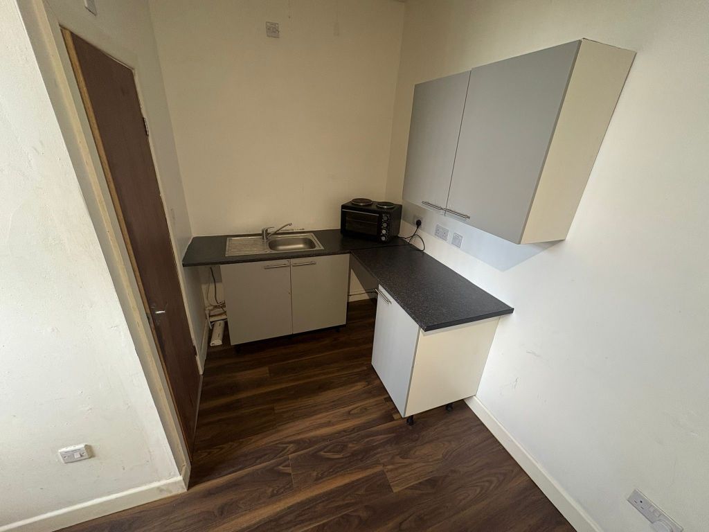 Property photo 2 of 3 Image