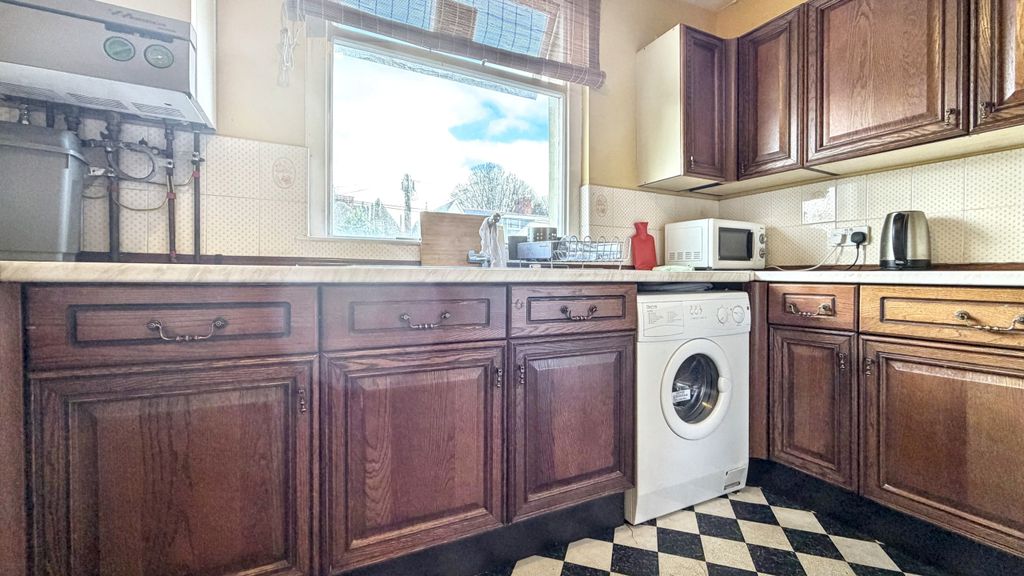 Property photo 2 of 9 Img_9493.Jpeg