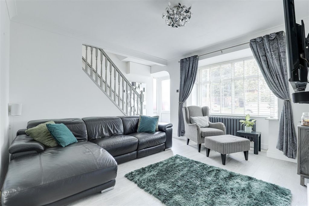 Property photo 2 of 17 12.Jpg