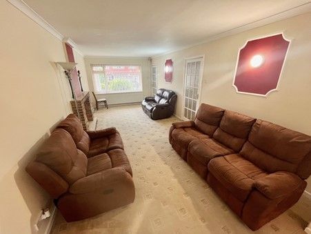 Property photo 3 of 16 Living Room