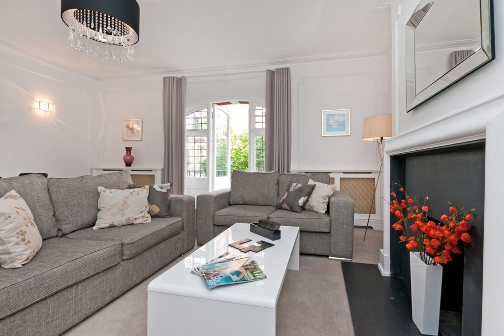 Property photo 2 of 11 Reception Room