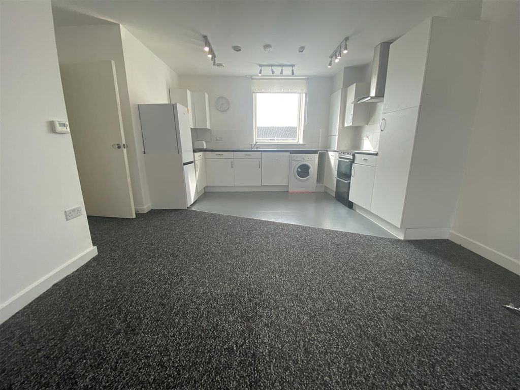 Property photo 2 of 10 Img_9946.Jpeg