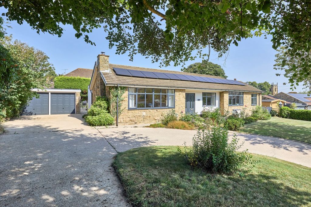 Property photo 1 of 39