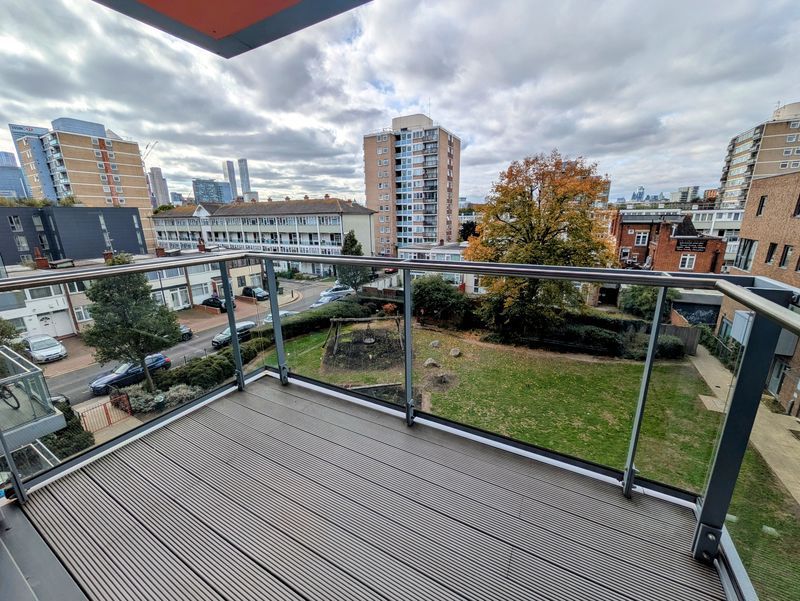 Property photo 3 of 7 Photo 4