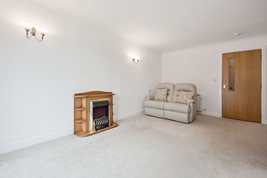 Additional image 6 of 1 bed flat for saleStirling Road, Dunblane FK15