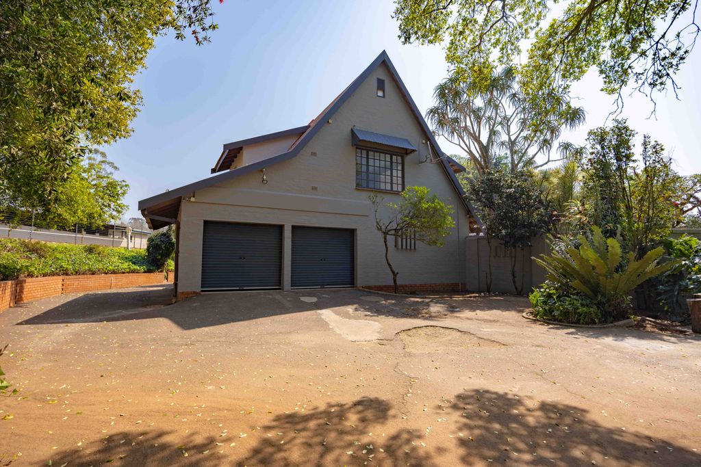 Property photo 3 of 55