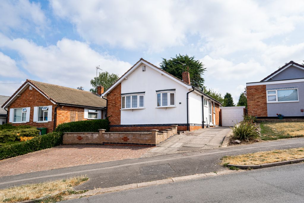 Property photo 1 of 27 2