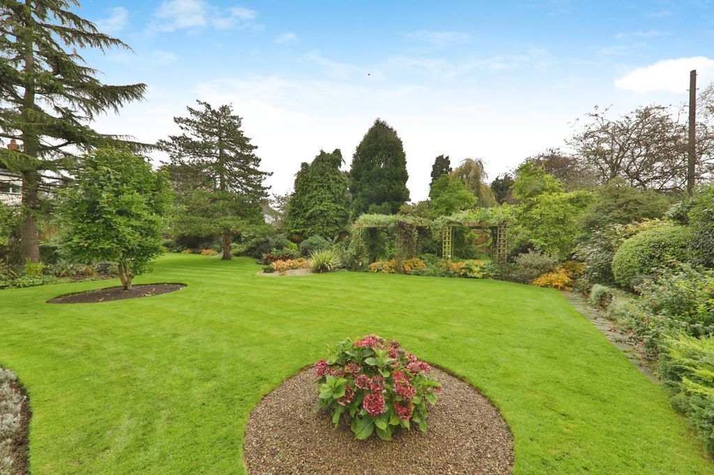 Property photo 2 of 6 2761152