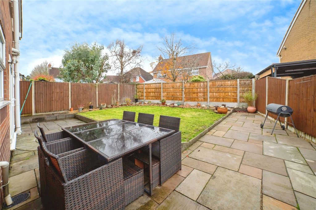 Property photo 3 of 25 Picture No. 42