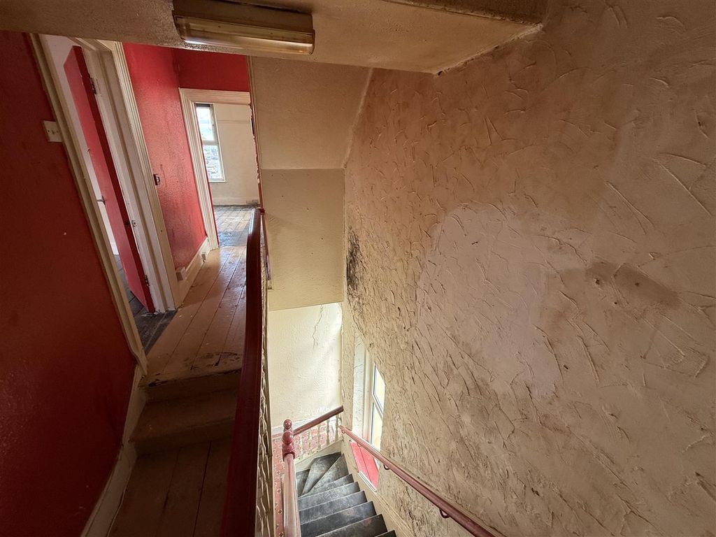 Additional image 19 of 3 bed flat for saleY Maes, Pwllheli LL53