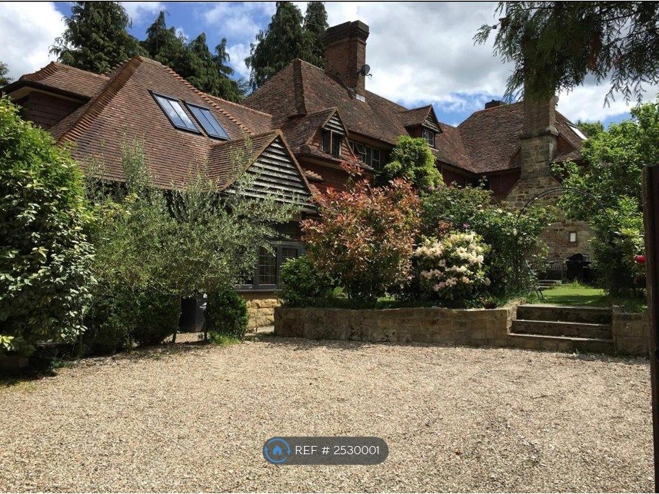 Property photo 2 of 23